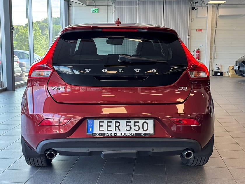 Bild 3 av Volvo V40 D3 Automat Summum Kamera Drag Keyless Pano