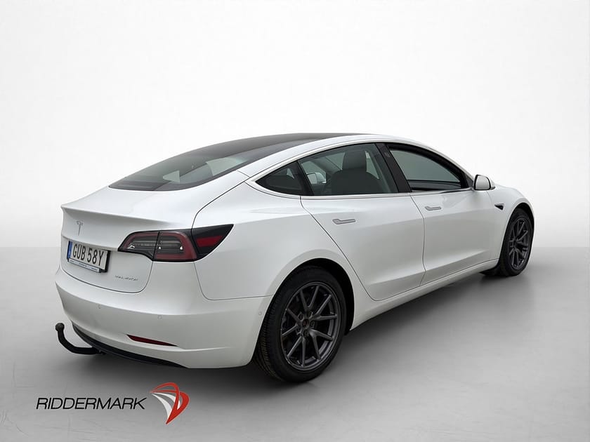 Bild 5 av Tesla Model 3 Long Range AWD Dragkrok Autopilot Svensksåld