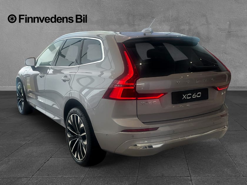 Bild 2 av Volvo XC60 T6 Plus Bright Nordic Edition Lagerbil för omg leverans