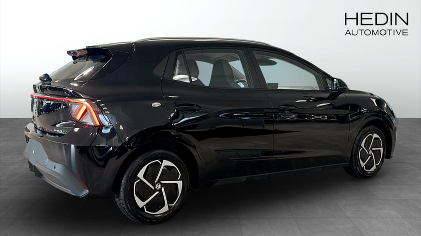 Bild 2 av MG 4 EV Urban COMFORT 43KWH / RÄNTEKAMPANJ / PL från 2995 /