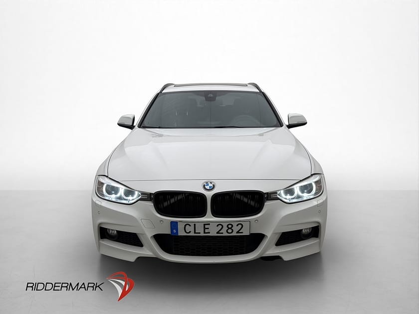 Bild 2 av BMW 330d xDrive Touring 330 258hk M Sport Pano HiFi Drag Navi