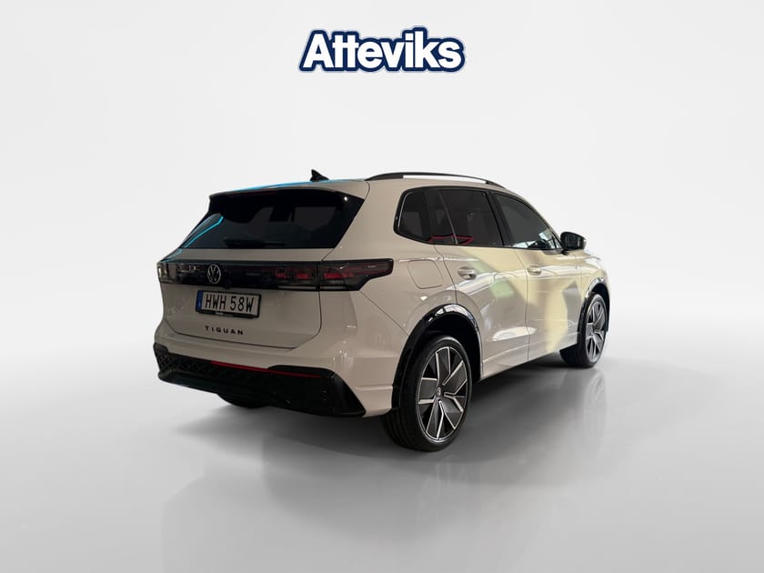 Bild 3 av Volkswagen Tiguan R-line | Dragpaket | 4M | TDI 193 HK DSG7