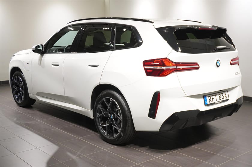 Bild 3 av BMW X3 30e xDrive