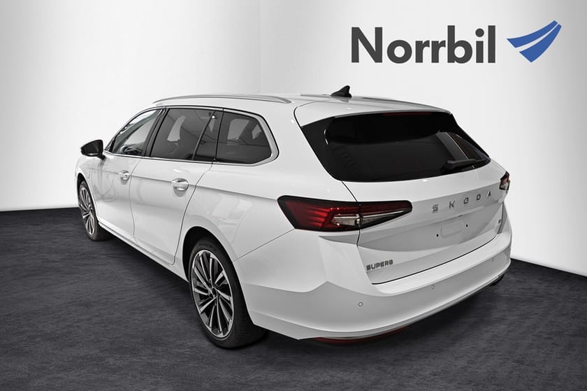 Bild 3 av Škoda Superb iV Kombi Combi L&K 1,5 TSI Drag, Matrix, Värmare