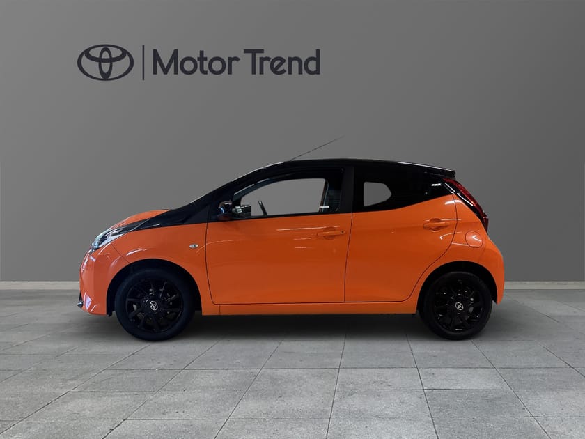 Bild 3 av Toyota Aygo 1,0 BENSIN MANUELL X-CITE VINTERHJUL