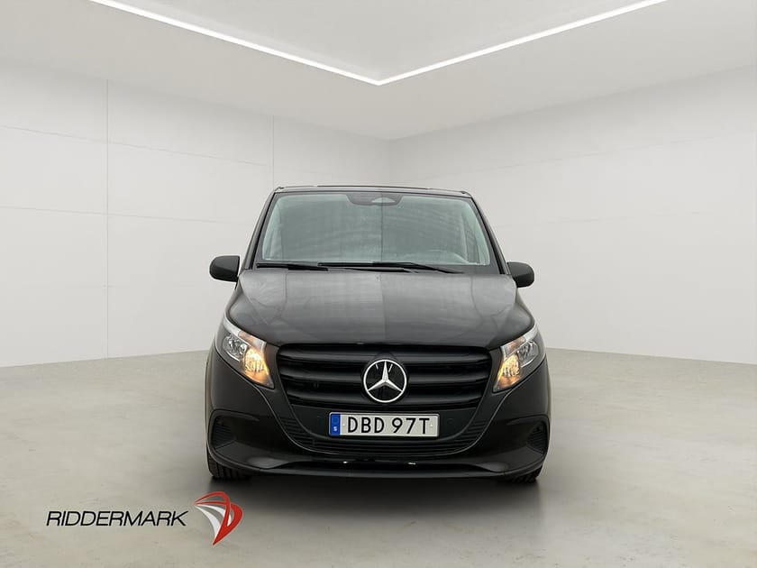 Bild 5 av Mercedes-Benz Vito 116 CDI 2.8t L2 Värm Drag B-Kam 2xDörr Skinn Moms
