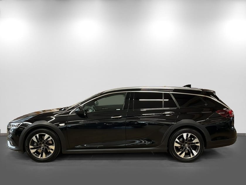 Bild 4 av Opel Insignia Country Tourer 2.0T 260hk 4x4 Business Drag/360°kamera