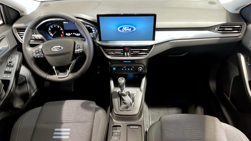 Bild 4 av Ford Focus Active 1.0 EcoBoost 125Hk B-Kamera Nav