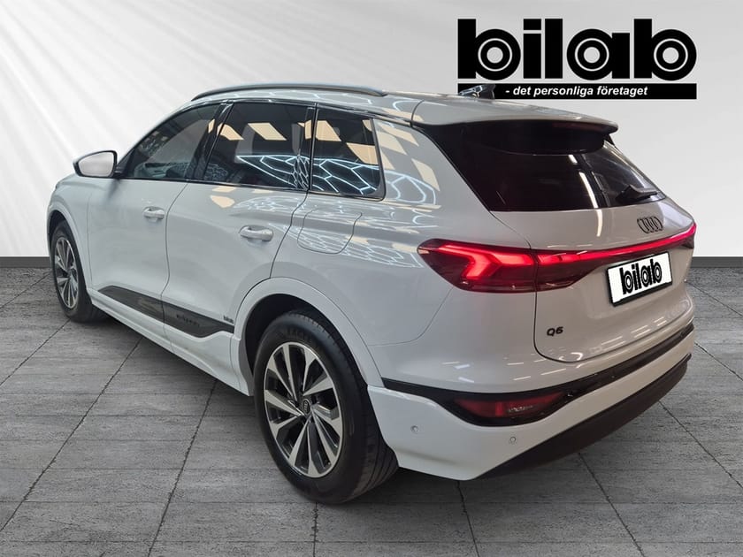 Bild 3 av Audi Q6 e-tron quattro SUV  285,00 KW
