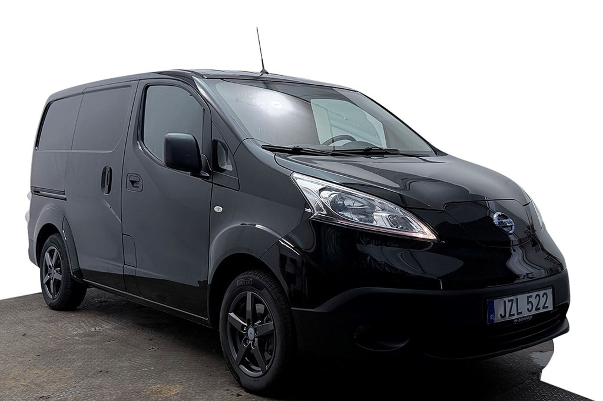 Nissan e-NV200 2017, bild 5/37