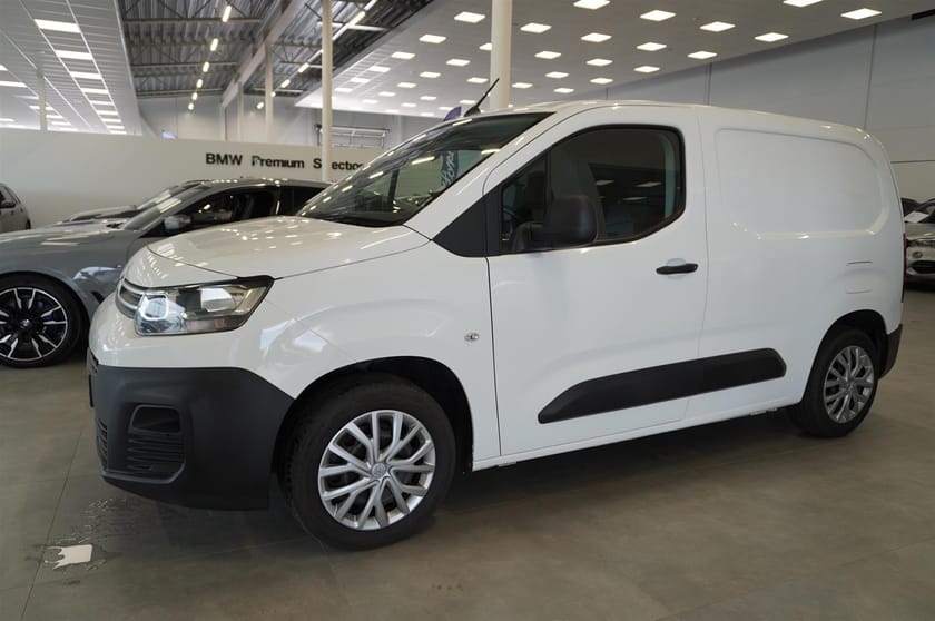 Bild 3 av Citroën Berlingo Van 1.5 BlueHDi 130 Eat, 131hk, Automat, Drag