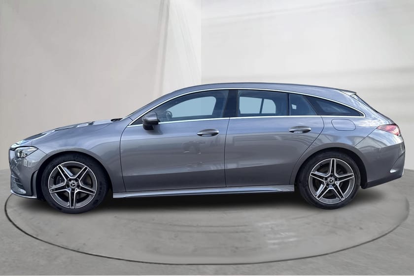Bild 2 av Mercedes-Benz CLA 200 Shooting Brake 163hk AMG Widescreen B-Kam