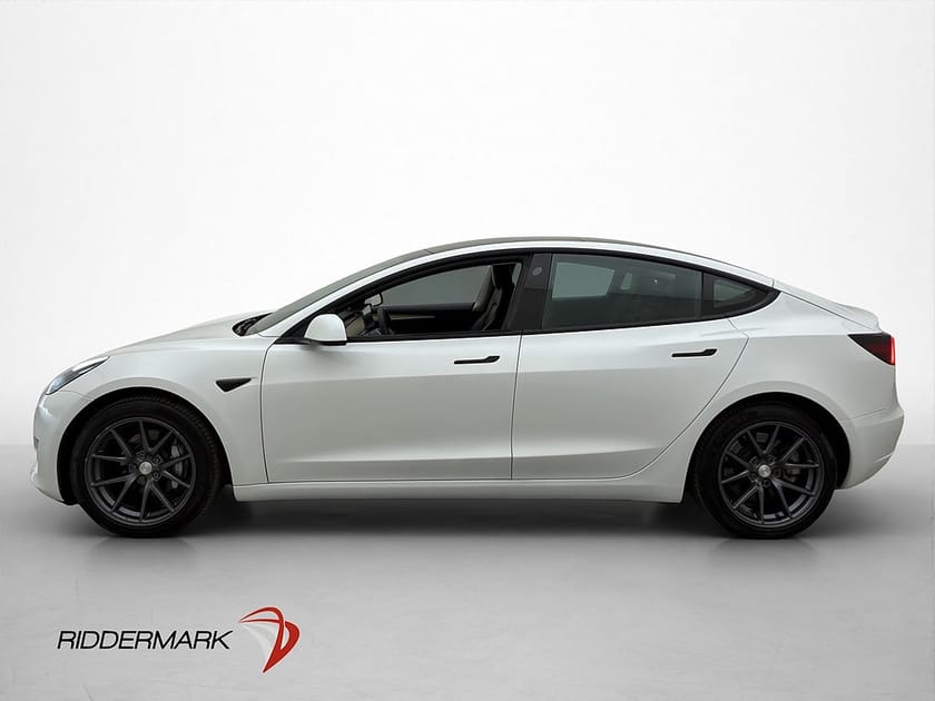 Bild 5 av Tesla Model 3 Long Range AWD 440hk Värmare Autopilot Kamera