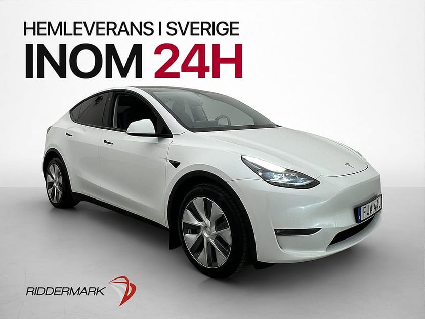 Bild 1 av Tesla Model Y Long Range AWD Autopilot Drag Svensksåld MOMS