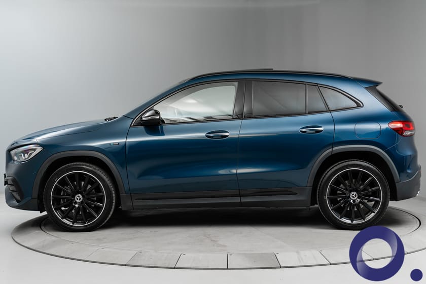 Bilde 2 av Mercedes-Benz GLA 250 e ///AMG | Premium | Panorama | Nattpakke | Krok