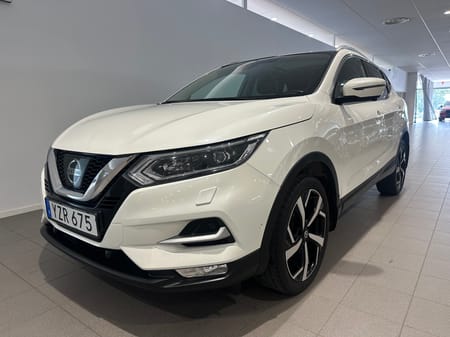 Nissan Qashqai 1.2 DIG-T Tekna / Panoramatak / 360 Kamera / Dragkrok /