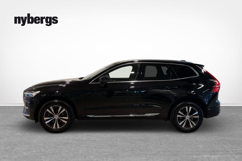 Bild 2 av Volvo XC60 Recharge T6 Core Edition,  HarmanKardon, dragkrok, panoramaglastak
