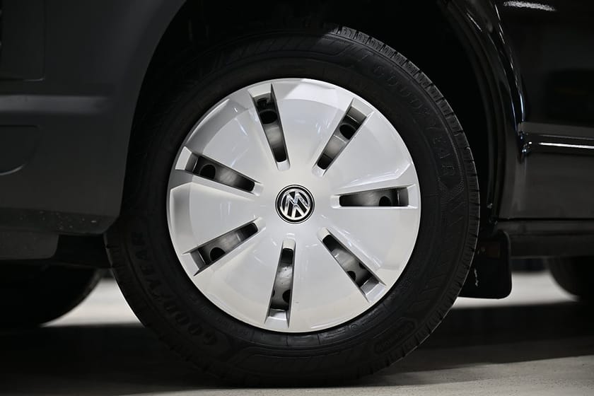 Bild 4 av Volkswagen Transporter 150HK Servicebil|Inredd|Dubbeldörr|EnÄgare|Moms|SeUtr!