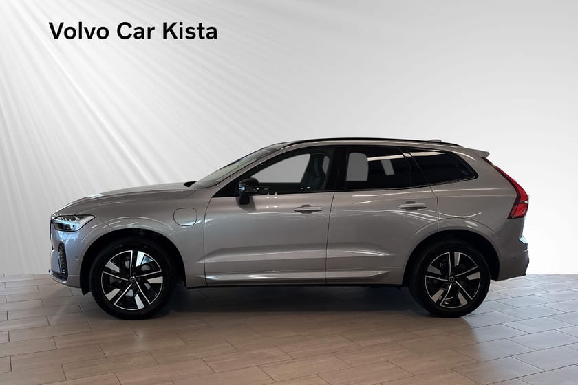 Bild 3 av Volvo XC60 T6 Plus Dark Nordic Edition 360Kamera H/K