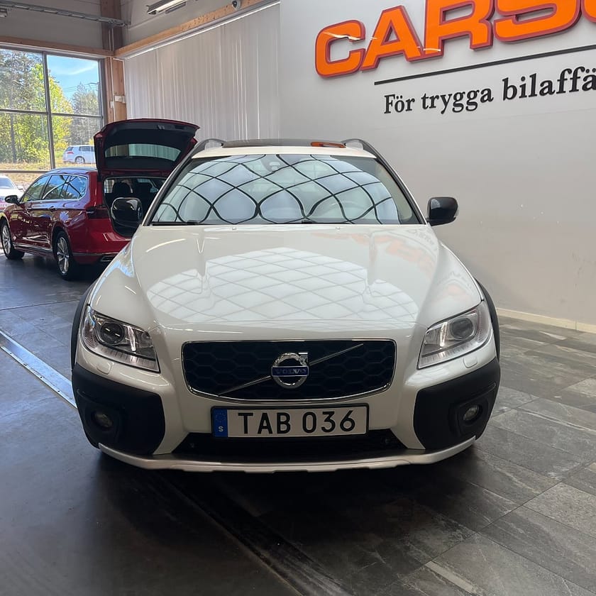 Bild 5 av Volvo XC70 D4 AWD Dynamic Edition Glastaklucka Navi Värmare