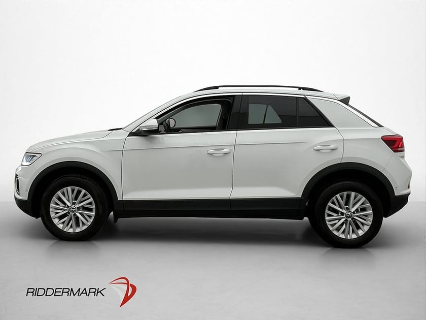 Bild 4 av Volkswagen T-Roc 1.0 TSI 110hk Cockpit CarPlay Adaptiv-fart