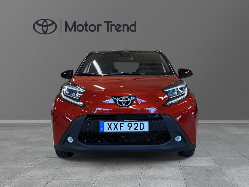 Bild 5 av Toyota Aygo X 1,0 Bensin Automat Pulse Bi-Tone Vinterhjul