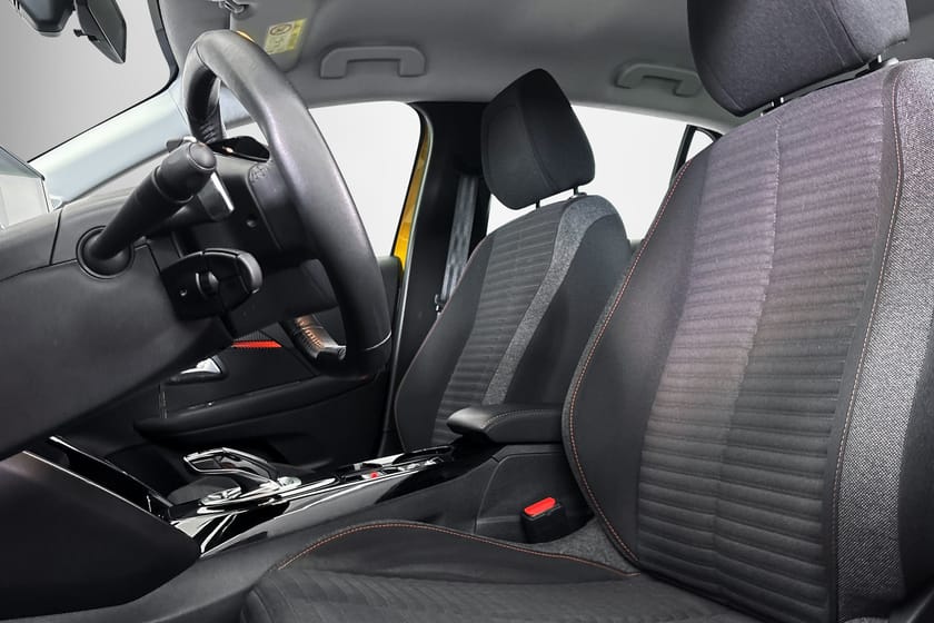 Bild 5 av Peugeot 208