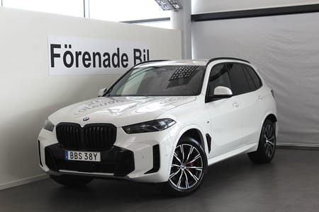 BMW X5 xDrive30d M Sport Pro H/K Drag Värmare Comfort Access