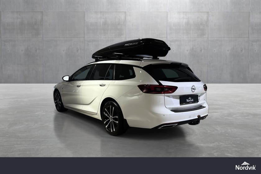 Bilde 3 av Opel Insignia Sports Tourer / Krok / Takboks / Nylig servet og EU