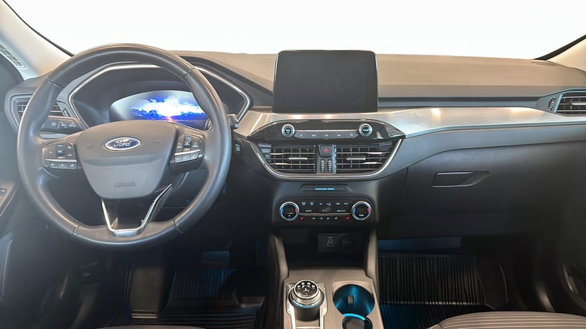 Bild 4 av Ford Kuga Plug-In Hybrid 225Hk / Kamera / Navi / CarPlay
