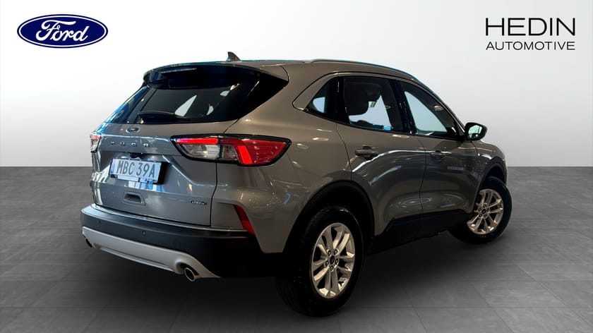 Bild 2 av Ford Kuga Plug-In Hybrid Titanium 225hk Carplay Rattvärme Appstart
