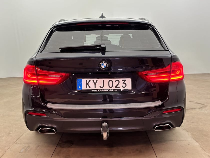 Bild 5 av BMW 520d Touring Steptronic M Sport Pano Drag B-kamera