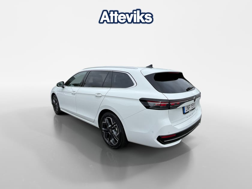 Bild 5 av Volkswagen Passat Variant eHybrid Elegance 1.5 TSI *360-kamera/Assistanspkt.