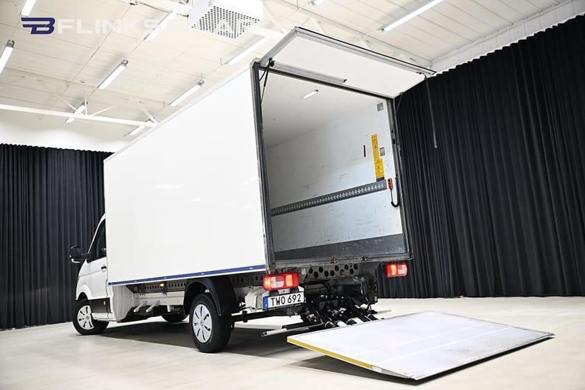 Bild 4 av Volkswagen Crafter Chassi 177HK Automat|Volymskåp|BG-Lyft|Leasebar