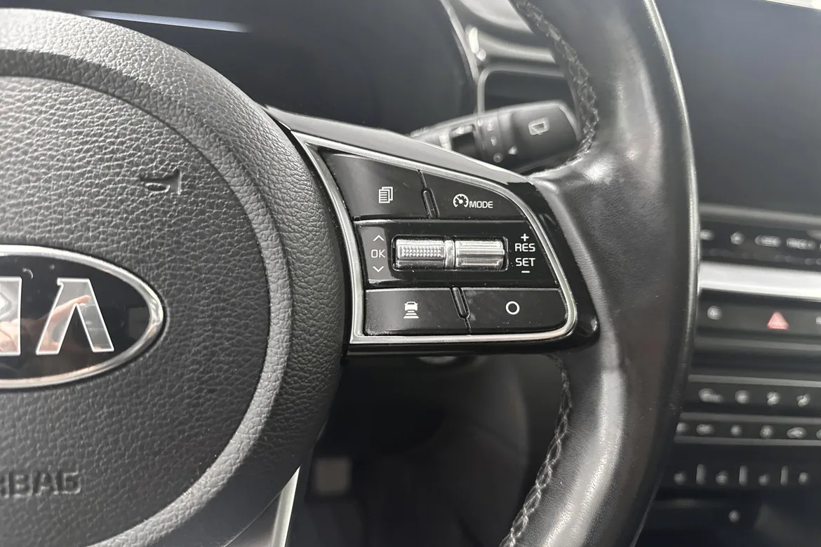picture of a car
