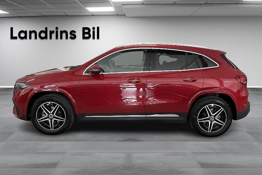 Bild 4 av Mercedes-Benz EQA 250+ SUV AMG-Line Dragkrok ” 84 Mil ”