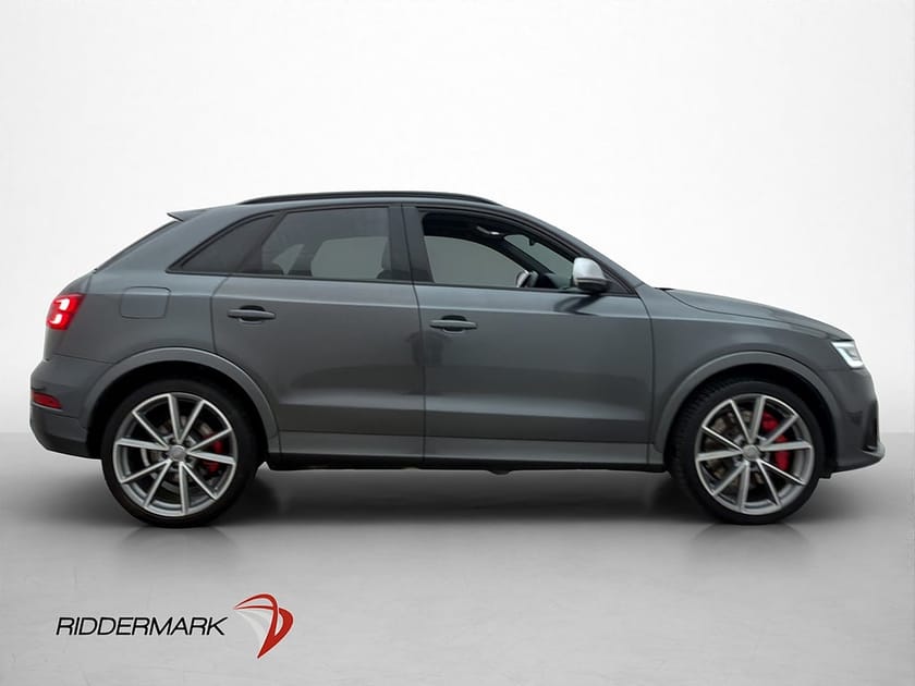Bild 4 av Audi RS Q3 RSQ3 2.5 TFSI Quattro 340hk Pano BOSE Skinn Drag Navi