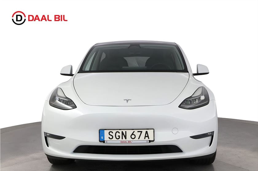 Bild 2 av Tesla Model Y Long Range AWD 514HK DRAG AUTOPILOT PANO 3D-VIEW