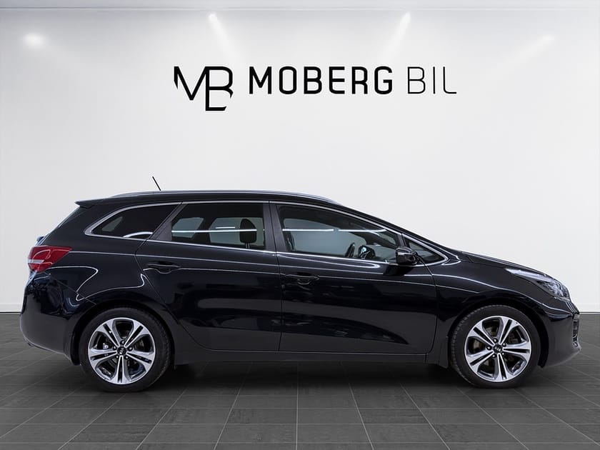 Bild 4 av Kia cee'd_sw 1.6 CRDi 136hk GT-Line Navi PDC B-Kamera