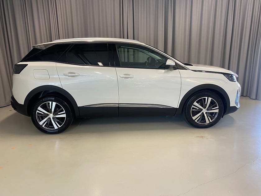 Bild 3 av Peugeot 3008 Allure 130hk Automat. Navi, CarPlay
