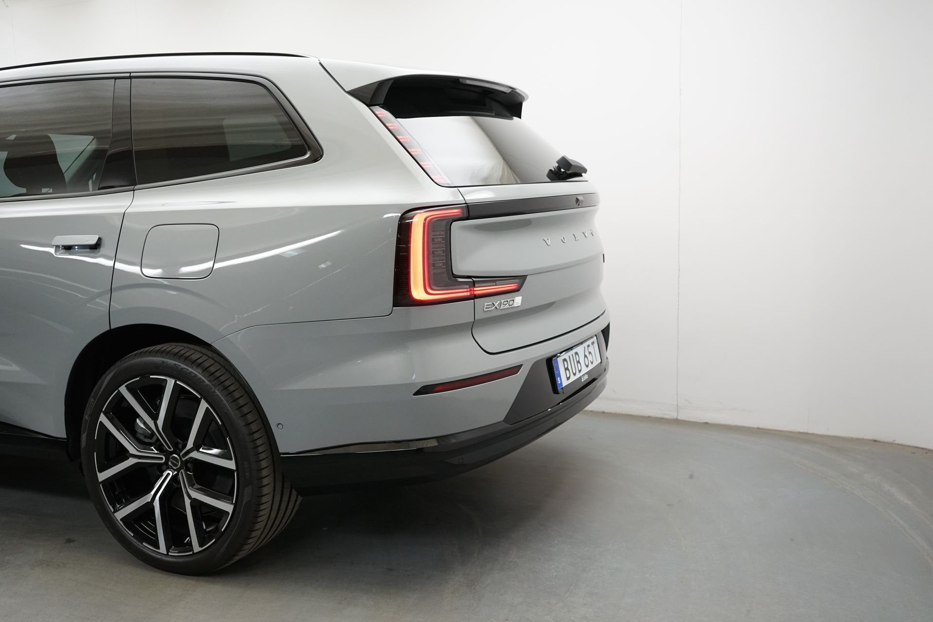 Volvo EX90 Twin M Perform Ultra 7s 2026, bild 3/10