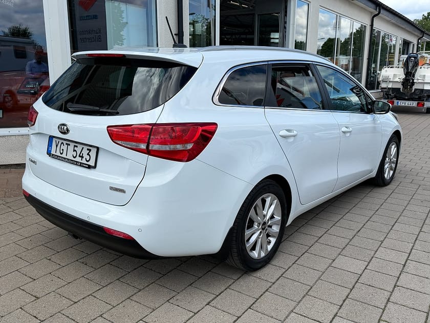 Bild 4 av Kia cee'd_sw SW 1.6 GDI Manuell, 135hk