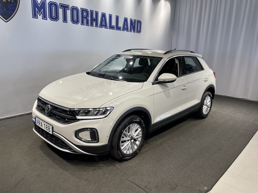 Bild 3 av Volkswagen T-Roc 1.0 TSI 110hk Assistanspaket / Carplay