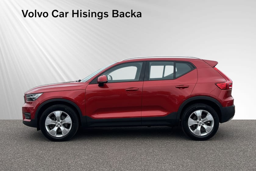 Bild 4 av Volvo XC40 B4 FWD Bensin Momentum Advanced | Drag | 360 | BLIS