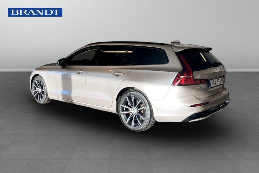 Bild 2 av Volvo V60 Recharge T8 Plus Dark