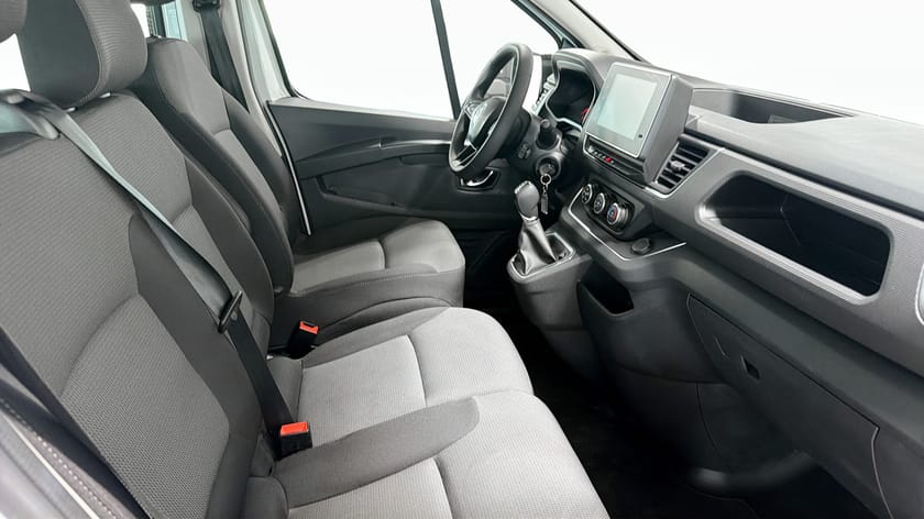 Bild 3 av Renault Trafic Passenger L2 L2H1 *Auto *9-sits *MOMS