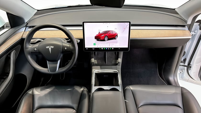 Bild 4 av Tesla Model Y Long Range AWD
