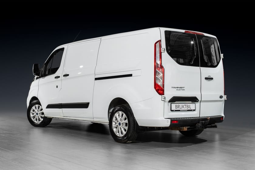 Bilde 2 av Ford Transit Custom 340 L2 130hk aut H.feste | R.kamera | Webasto