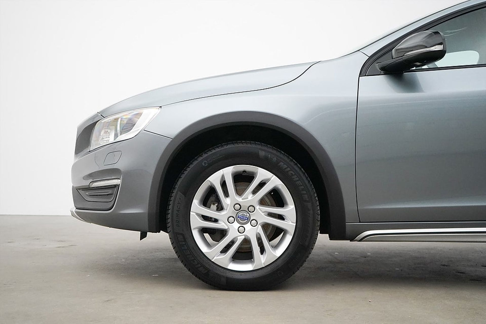 Volvo V60 Cross Country D3 2017, bild 2/10