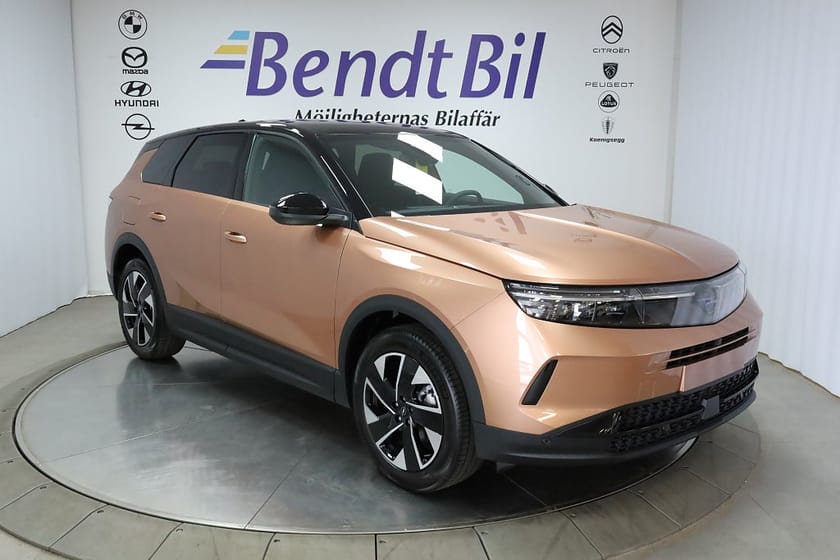 Bild 1 av Opel Grandland Hybrid GS 1.2 Turbo/Nappaläder/0%Ränta/Fri Service 3 år